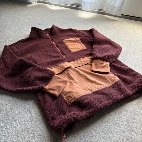 Aerie Brown and Tan Teddy Jacket with Cozy Fleece Size L - Picture 4 of 10